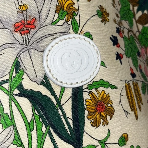 Gucci VTG Flora Messenger Bag - Picture 3 of 17